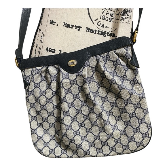 Gucci Classic Blue crossbody - Picture 2 of 14